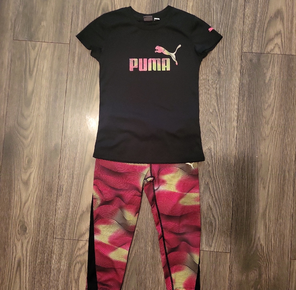 Puma Black Tee and Vibrant Leggings Set
